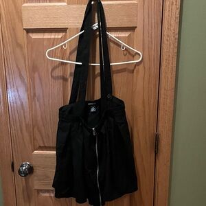 Hot Topic Black Skirt with Zipper Detail